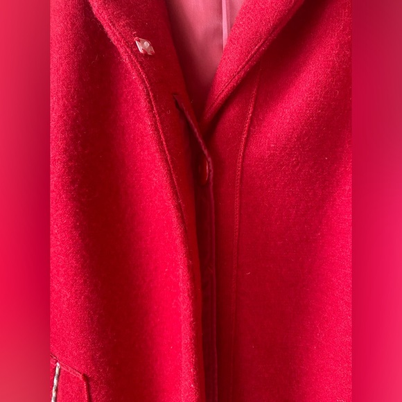 ❄️ Red coat -jacket with plaid accents. - Picture 12 of 12